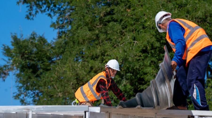 Professional metal roof installation in Centralia, WA